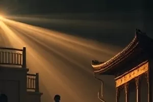 草莓视频在线首页主视觉，播放窗口与分层片单卡片组合展示